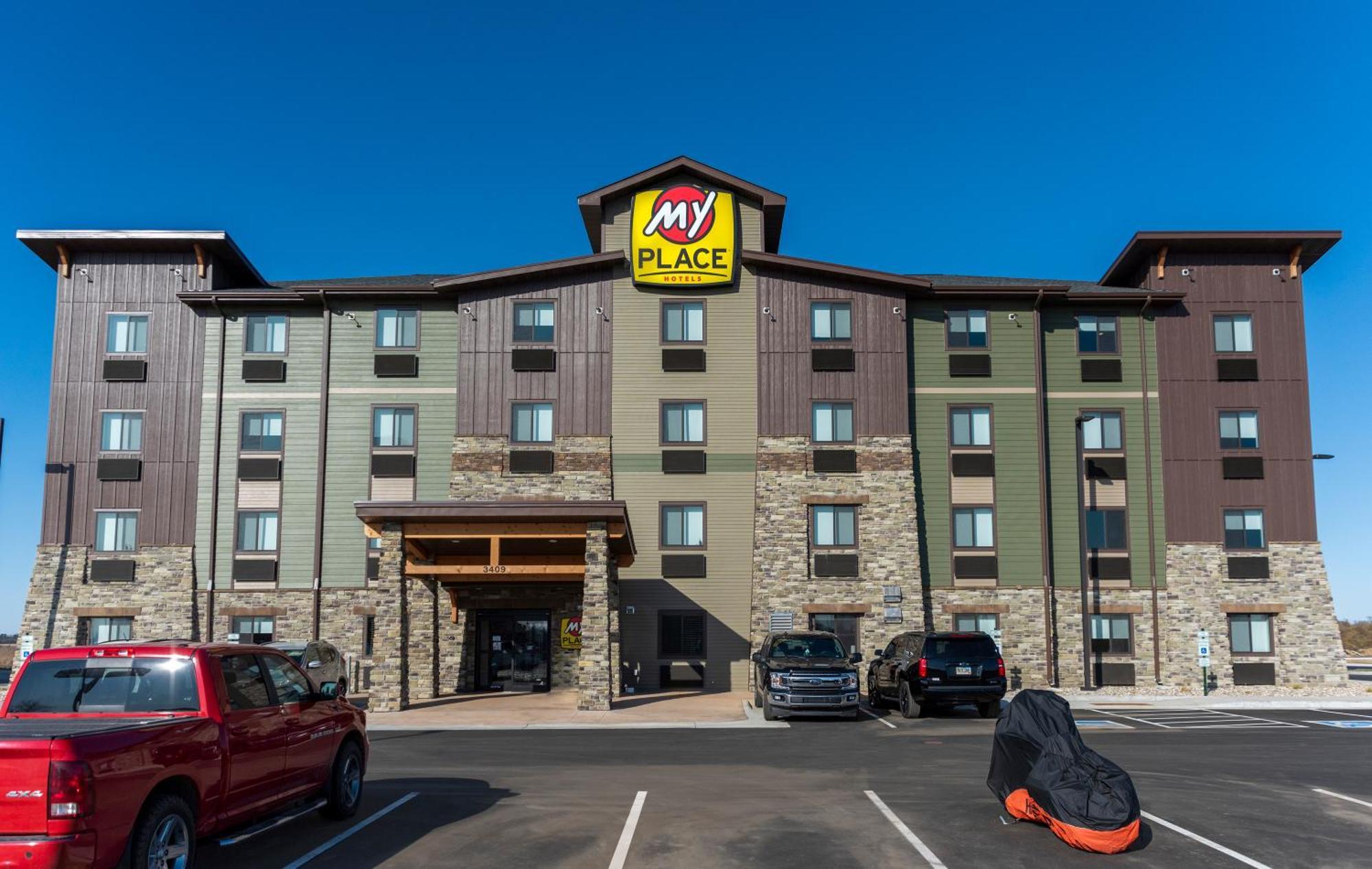 My Place Hotel-Watertown, Sd Exteriér fotografie